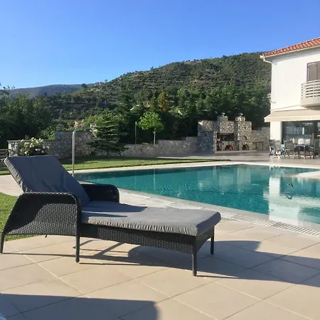 Villa Ktima Melina Pelio βιλα με πισινα βολοσ πηλιο